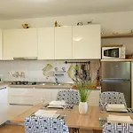 For Families With Children Presika, - 11656 * لابين