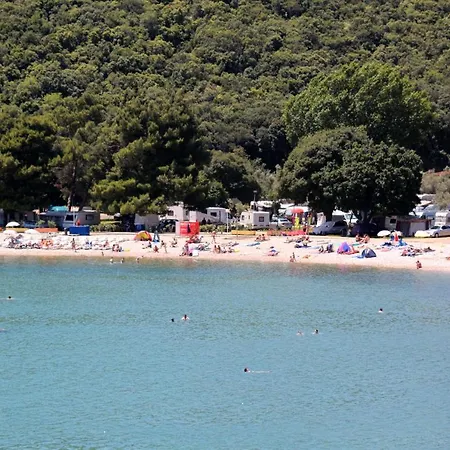 For Families With Children Presika, - 11656 公寓 拉宾