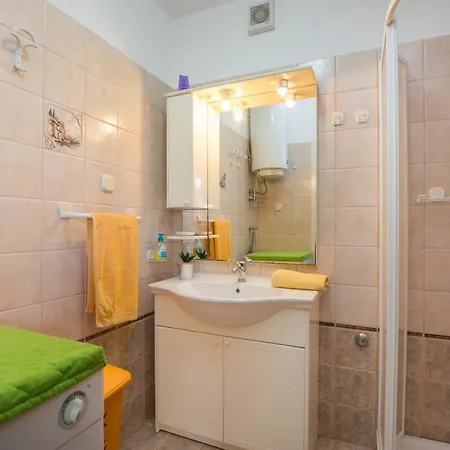 For Families With Children Presika, - 11656 * 拉宾